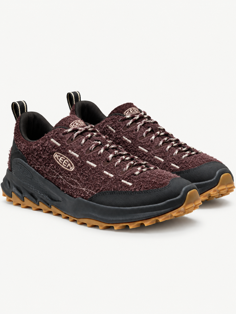M's shoes