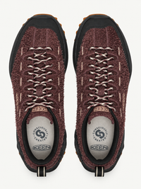 M's shoes